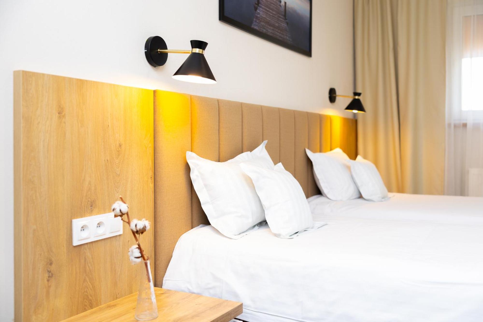 Hotel Arden Środa Śląska Zewnętrze zdjęcie